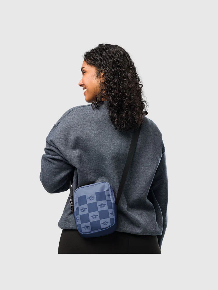 Bridgerton Bee Checkered Crossbody Bag - Image 5