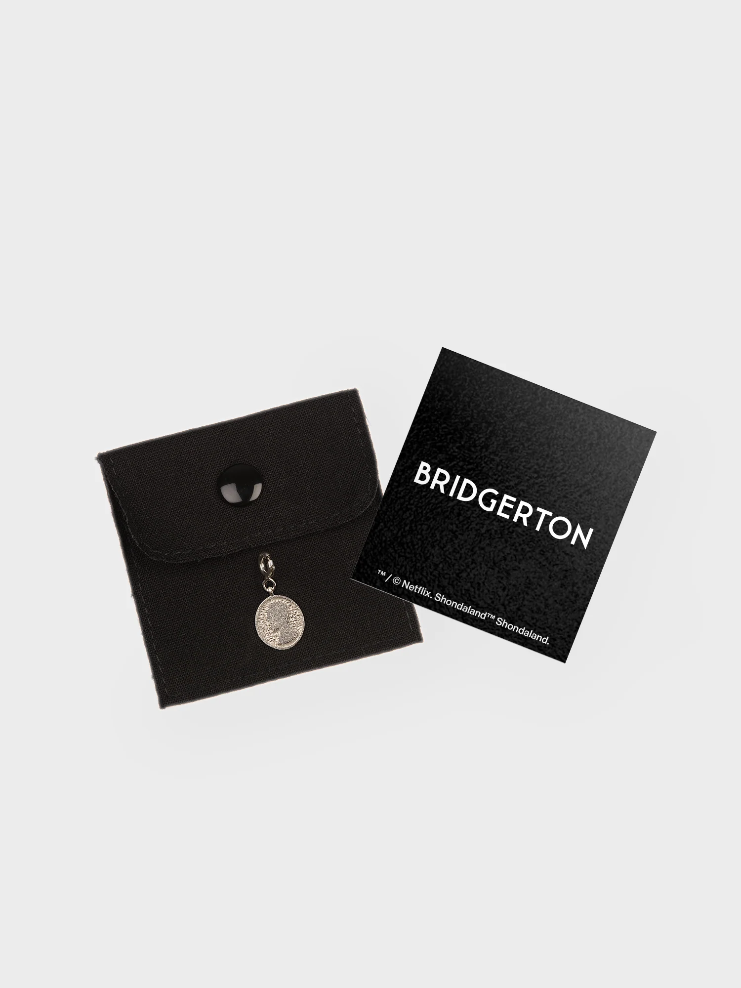Bridgerton Lady Charm - Image 7