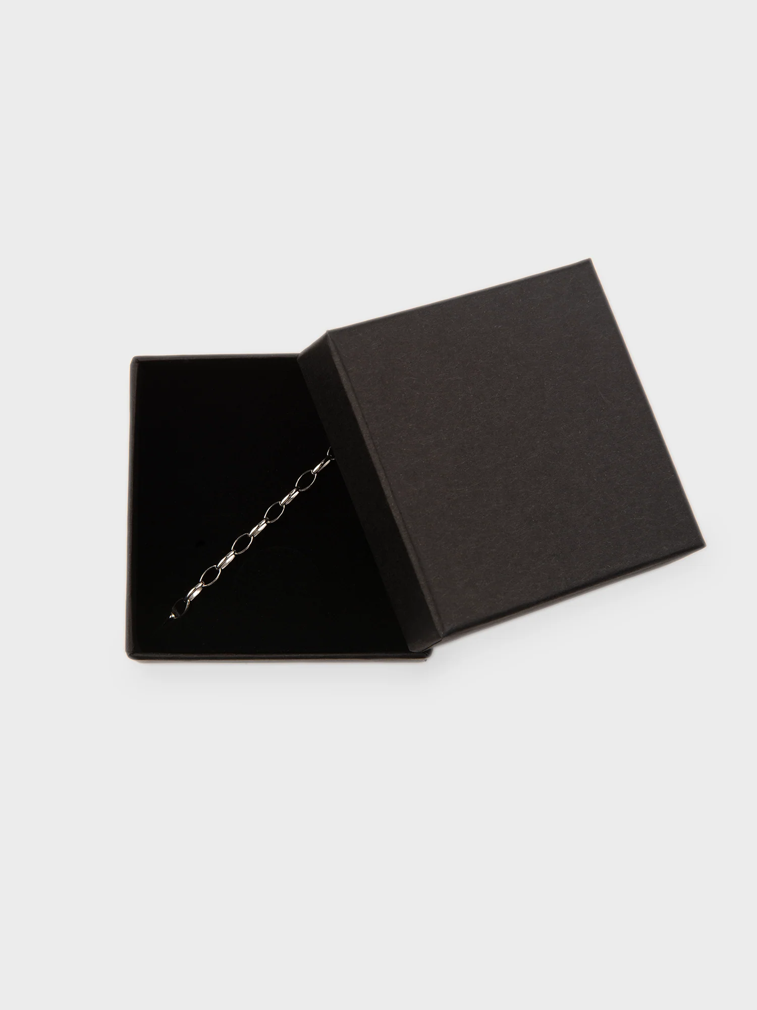 Bridgerton Charm Bracelet Chain - Image 3