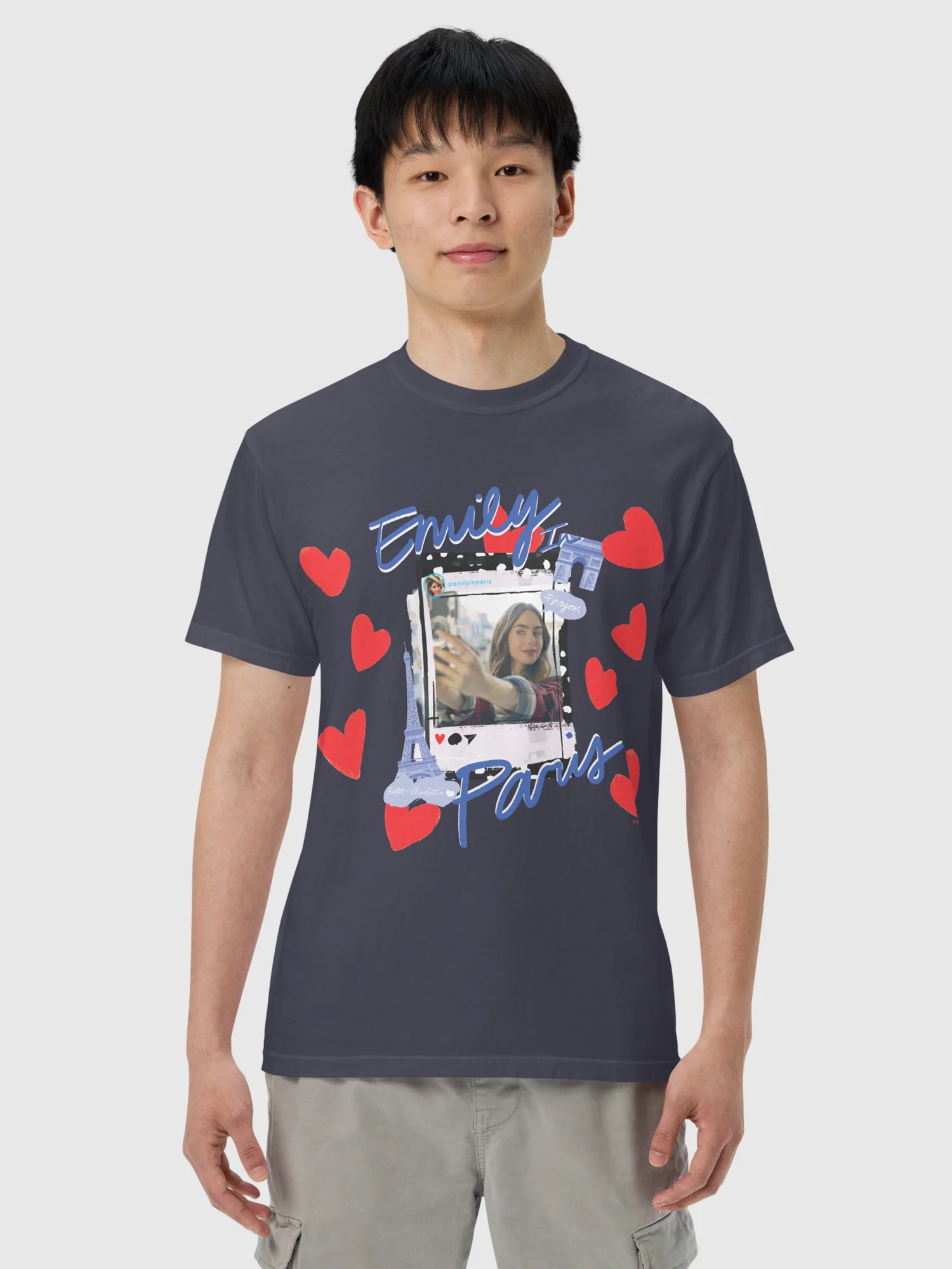 Emily in Paris Comfort Colors T-Shirt Selfie - Image 4