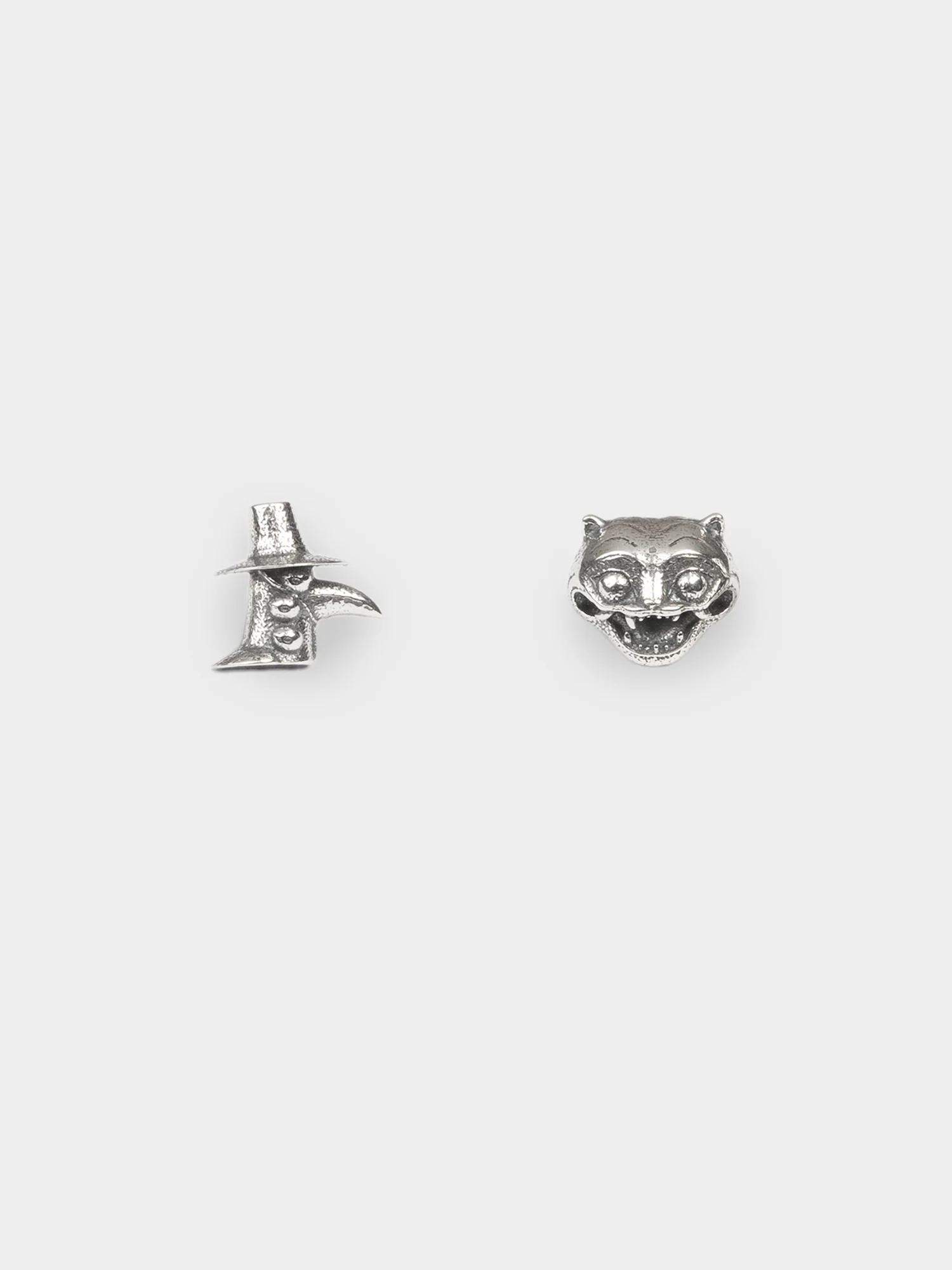 KPop Demon Hunters Derpy Tiger and Sussie Magpie Mismatched Earring Set - Image 3