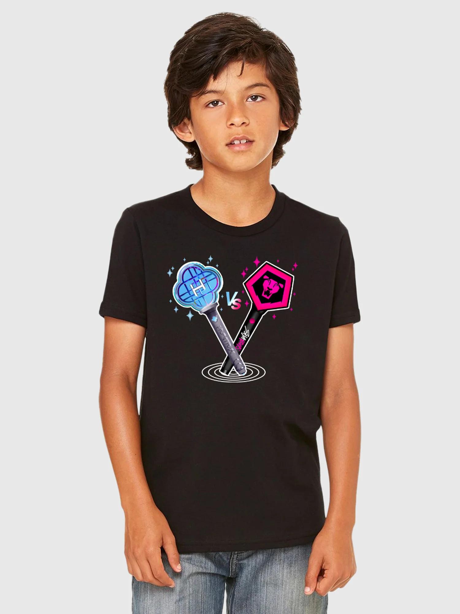 KPop Demon Hunters HUNTR/X & SAJA BOYS Light Sticks Glow in the Dark Kids T-Shirt - Image 4