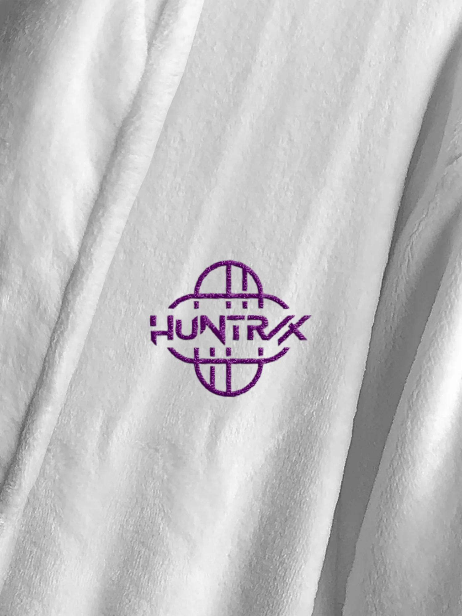 KPop Demon Hunters HUNTR/X Logo Robe - Image 3