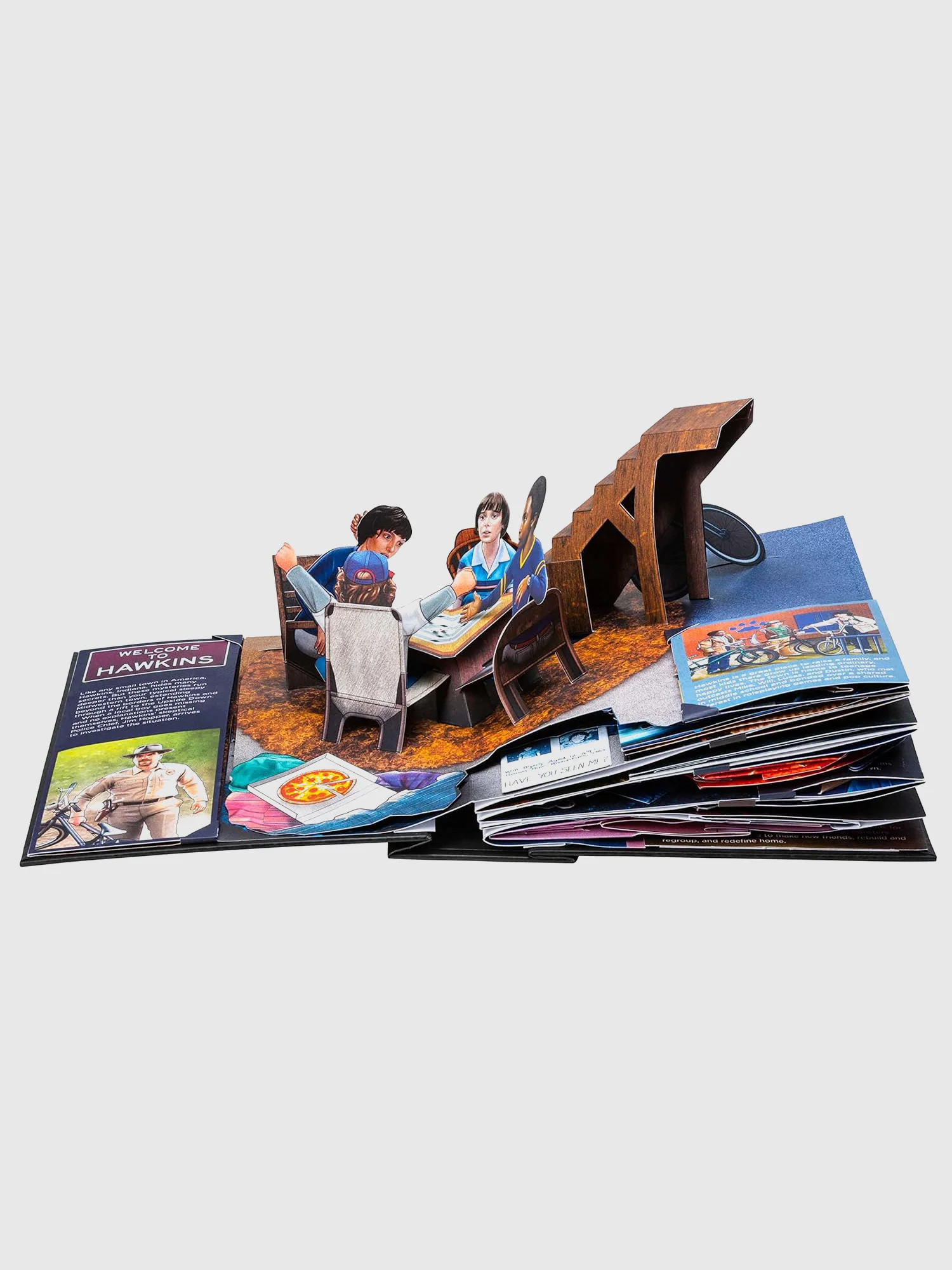 Stranger Things: The Ultimate Pop-Up Book - Image 4